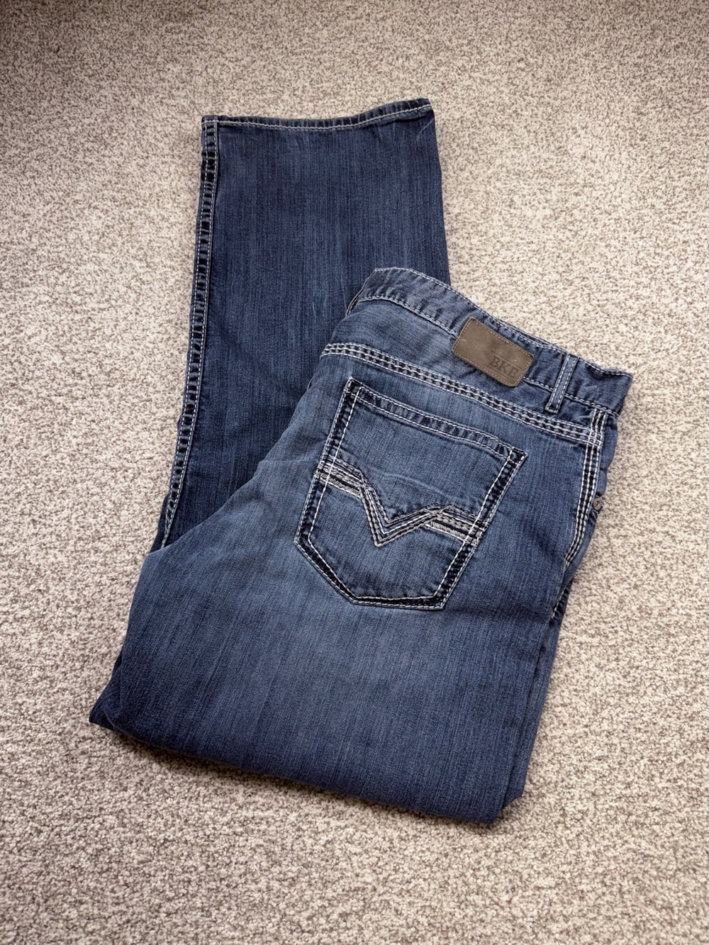 Men's‎ BKE Seth Medium Wash Blue Straight Leg Loose Fit Jeans Size 42x32